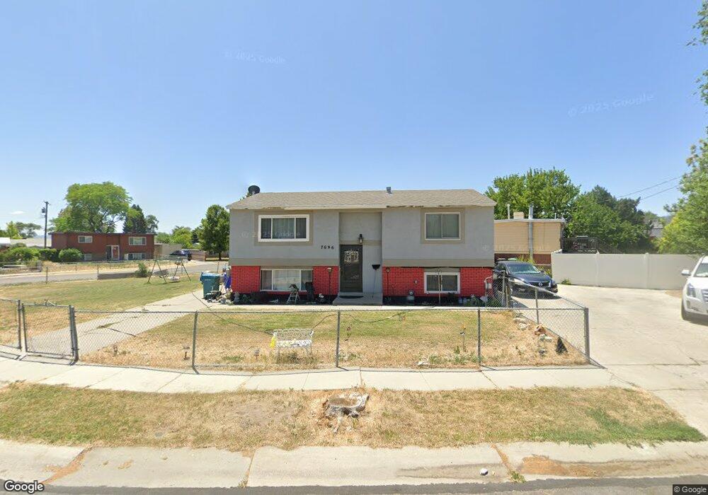 7696 Keelcrest Dr, West Jordan, UT 84084 - photo 1