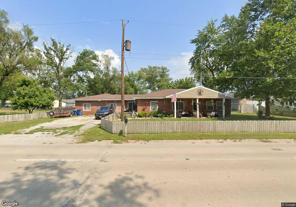 3208 Fairmont Ave, Collinsville, IL 62234 - photo 1