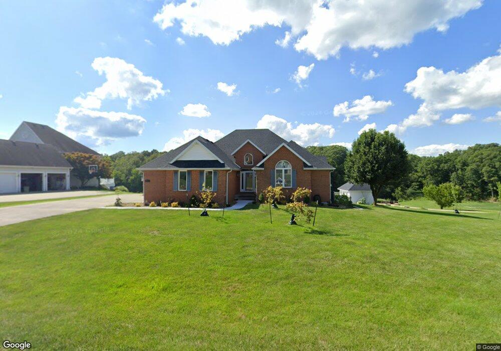 17101 N Deer Creek Dr, Effingham, IL 62401 - photo 1