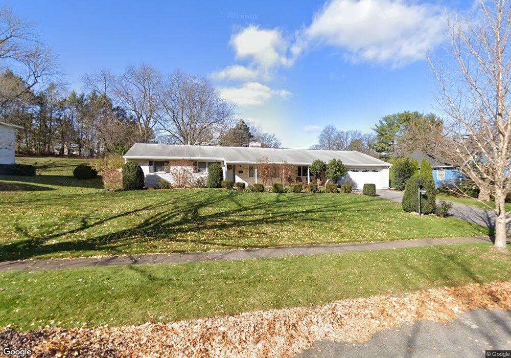 955 Beech Ave, Hershey, PA 17033 - photo 1