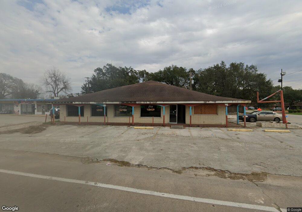 4602 Irvington Blvd, Houston, TX 77009 - photo 1