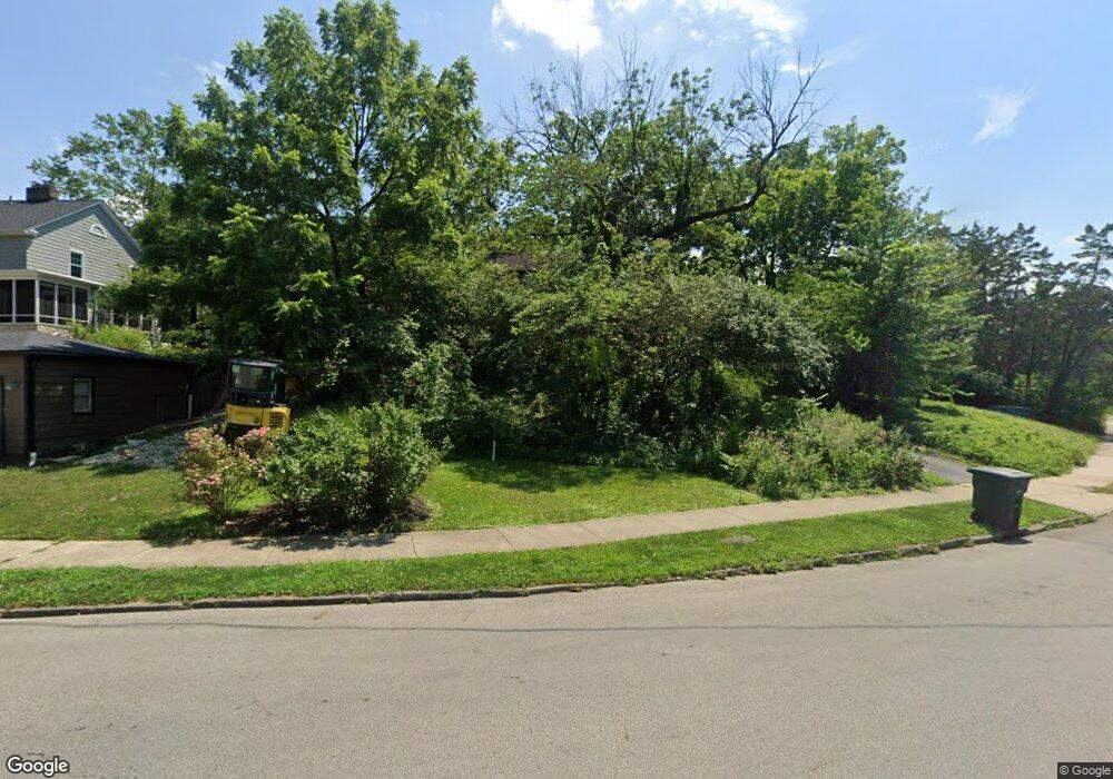 165 Brevoort Rd, Columbus, OH 43214 - photo 1