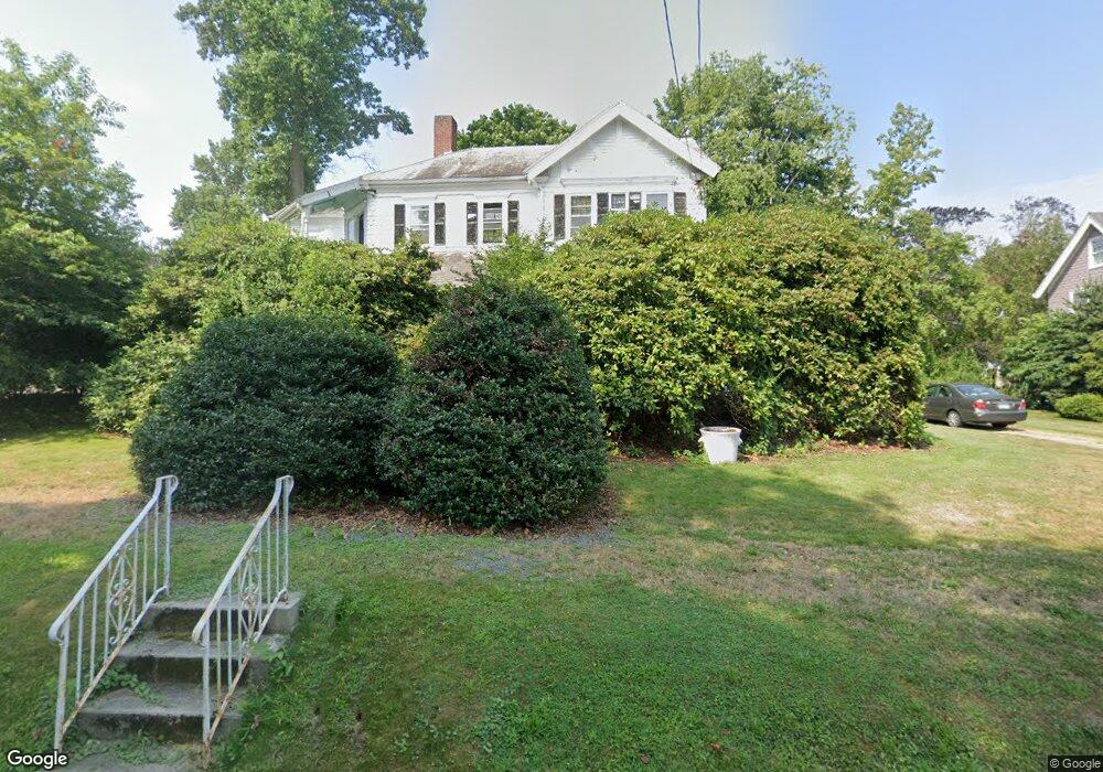 269 Gibbs Ave, Newport, RI 02840 - photo 1