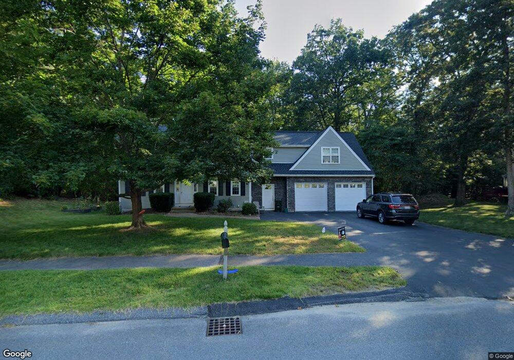 35 Hammond Rd, Hopedale, MA 01747 - photo 1