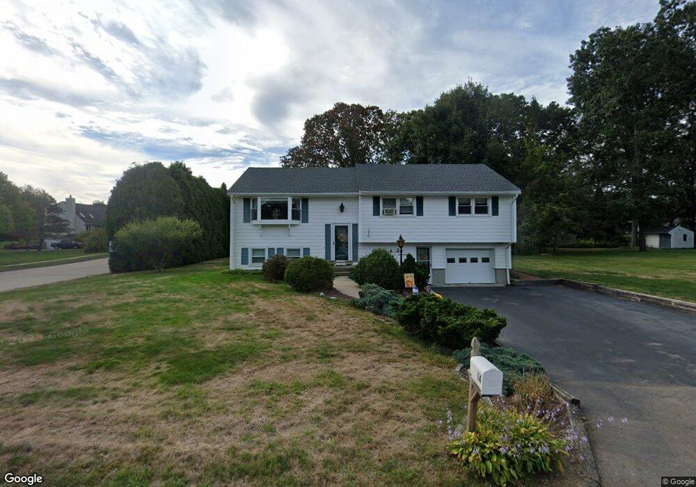 14 Mark St, Pawcatuck, CT 06379 - photo 1