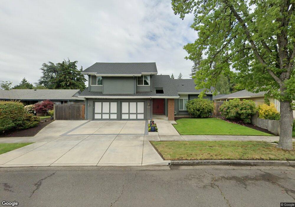 1237 Rio Glen Dr, Eugene, OR 97401 - photo 1