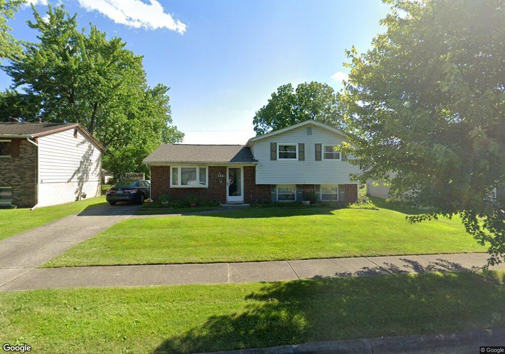 5221 Hacket Dr, Columbus, OH 43232 - photo 1