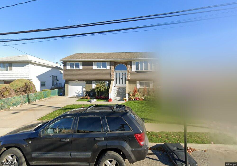 3511 Westminster Rd, Oceanside, NY 11572 - photo 1