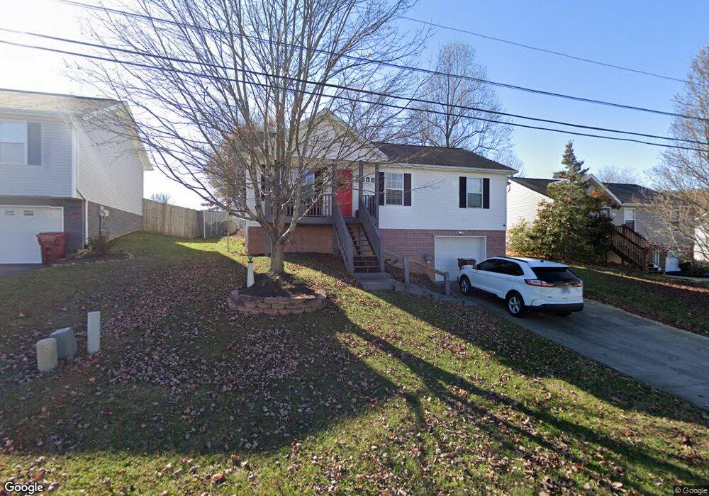 1119 Snowden Terrace, Johnson City, TN 37601 - photo 1