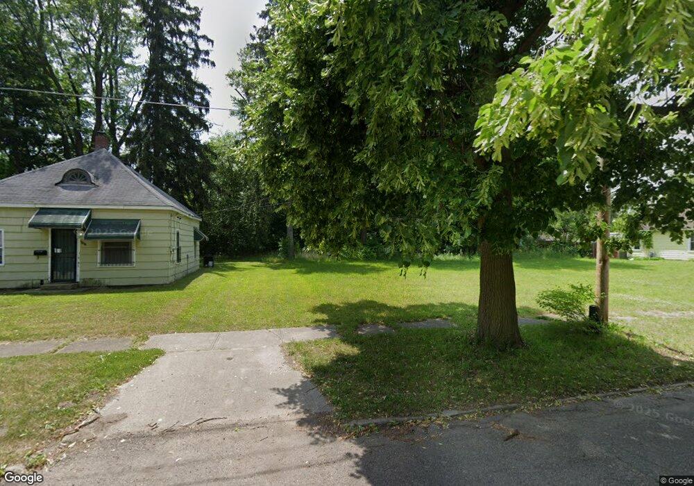 1814 New York Ave, Flint, MI 48506 - photo 1