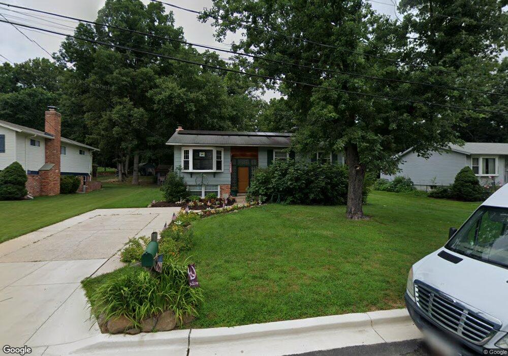 6704 Walker Branch Dr, Laurel, MD 20707 - photo 1