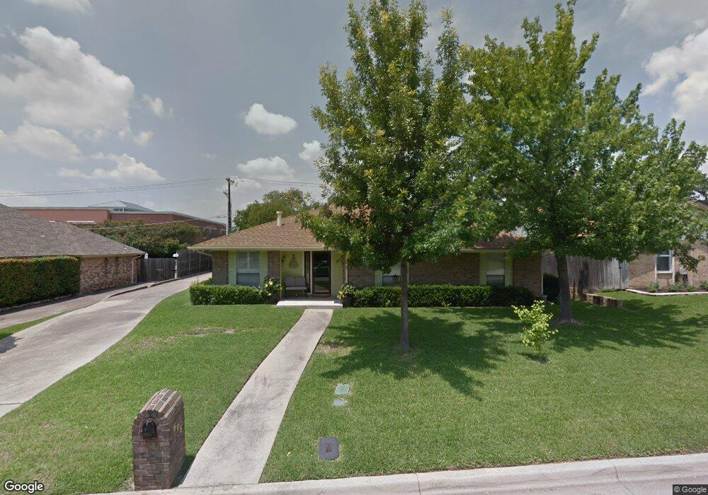 608 Cumberland Dr, Hurst, TX 76054 - photo 1