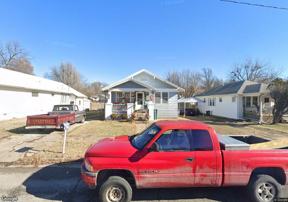 204 S 29th St, Parsons, KS 67357 - photo 1