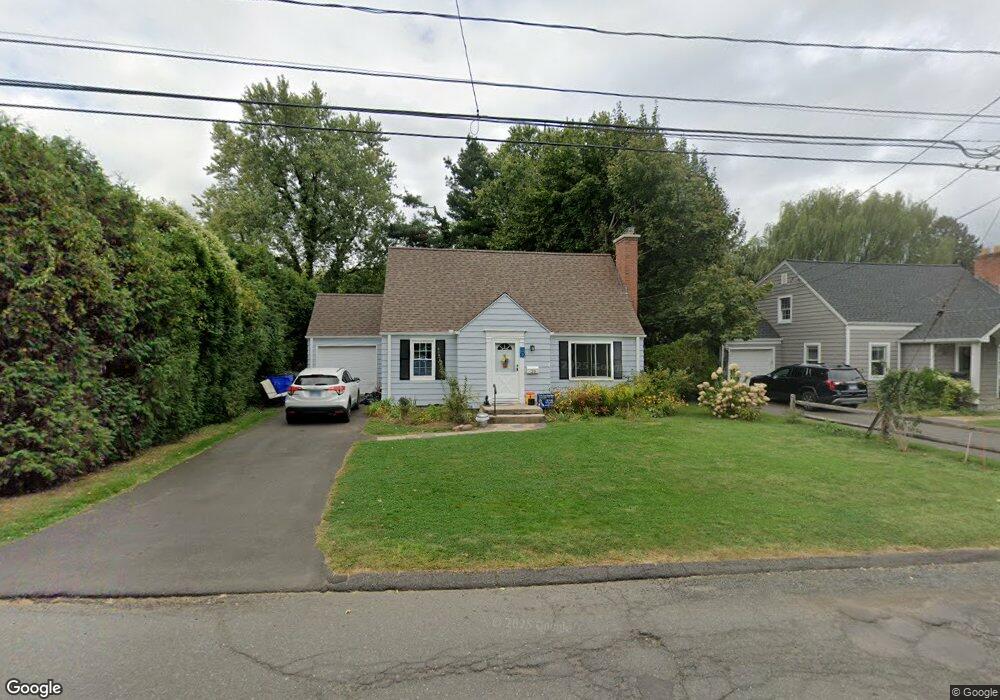 20 Hooker Dr, West Hartford, CT 06107 - photo 1