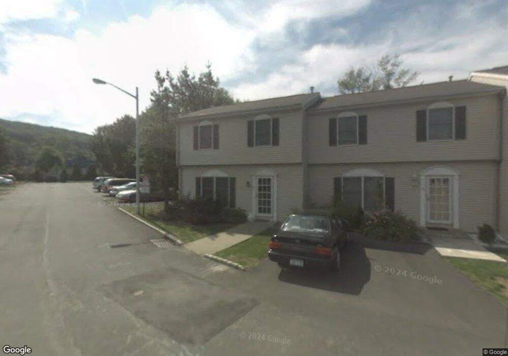 31 Ossman Ct, Garnerville, NY 10923 - photo 1