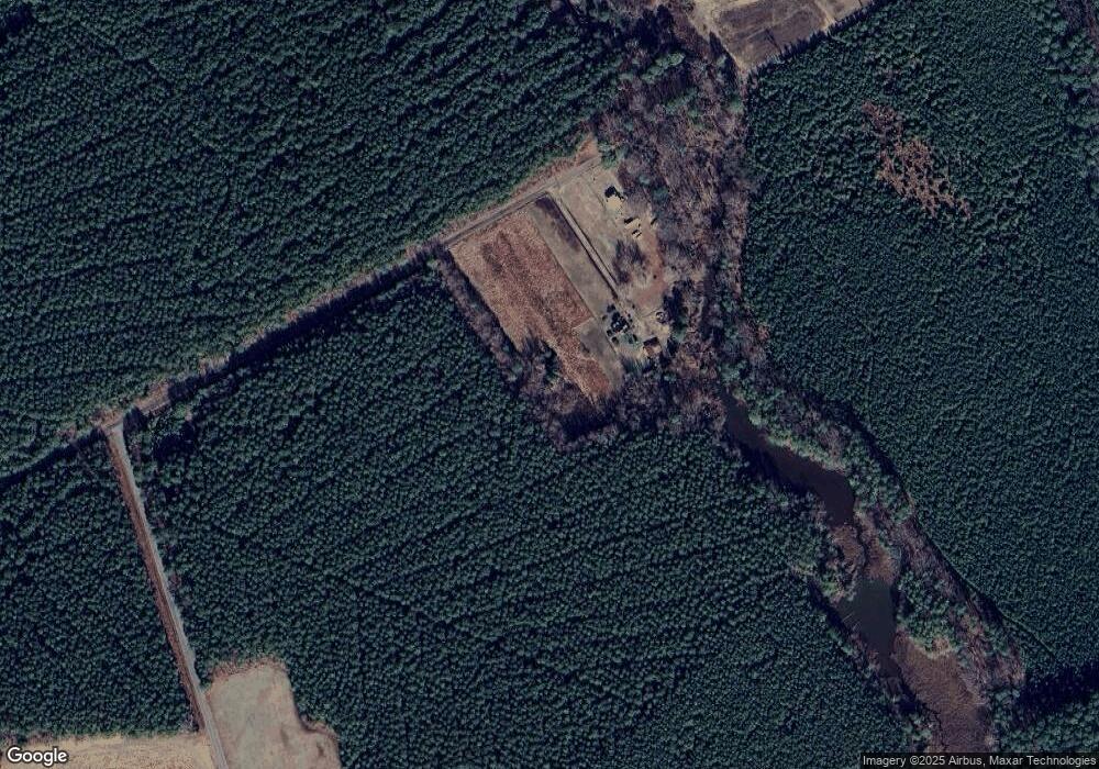 2048 Skipjack Rd, Kinsale, VA 22488 - photo 1