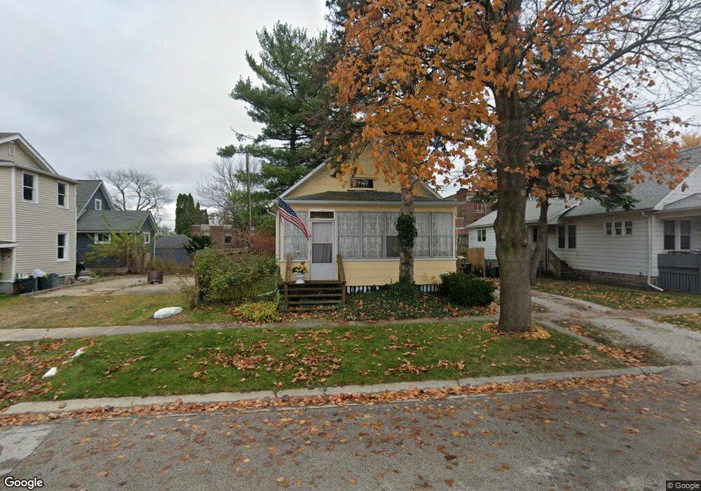 1410 11th St, Port Huron, MI 48060 - photo 1