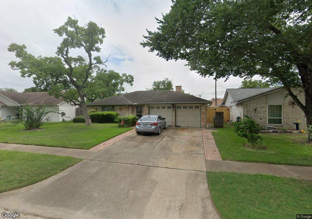 5710 Weeping Willow Rd, Houston, TX 77092 - photo 1