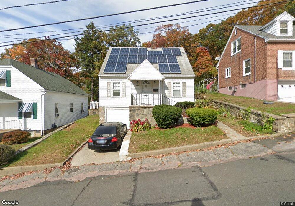 211 Wall St, Waterbury, CT 06704 - photo 1