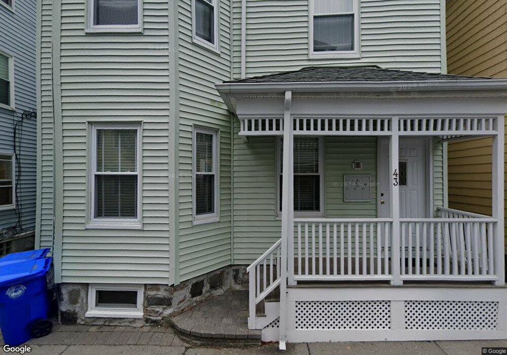 43 Prince St unit 2, Brookline, MA 02445 - photo 1