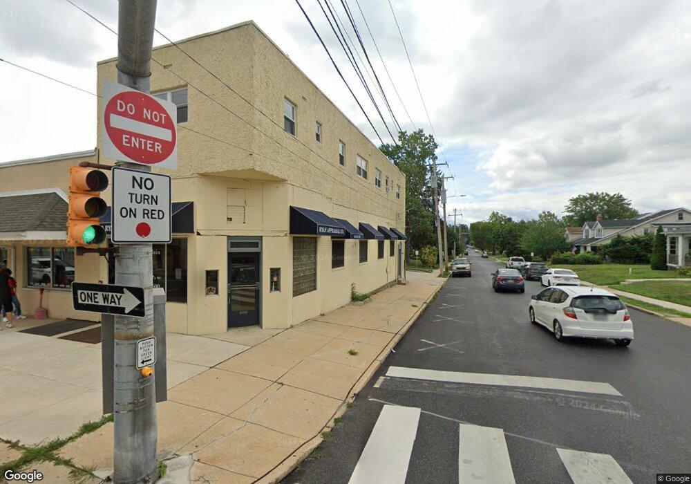 64 Marshall Rd unit 2-FRONT, Lansdowne, PA 19050 - photo 1