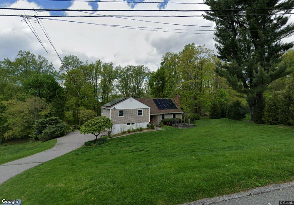 20 Maplewood Way, Pleasantville, NY 10570 - photo 1