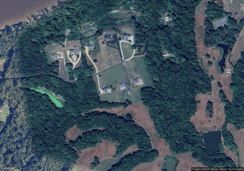 9771 James Crest Dr, Hopewell, VA 23860 - photo 1