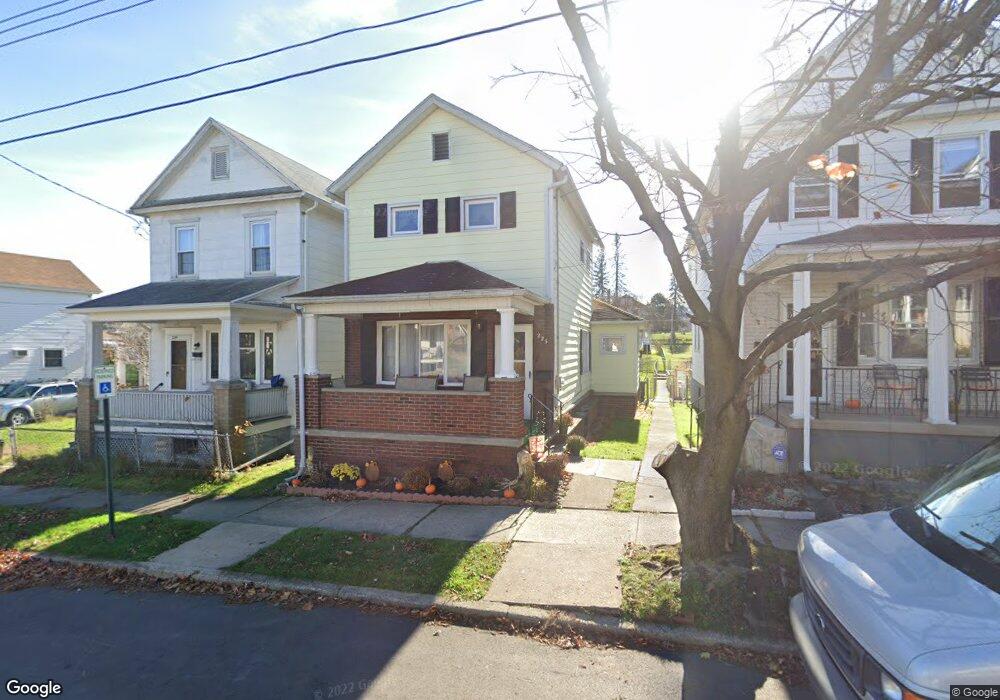225 E Grand St, Nanticoke, PA 18634 - photo 1