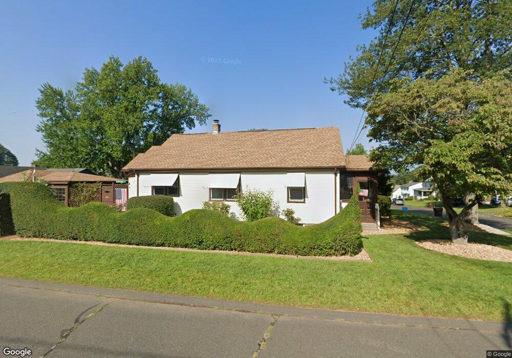 2 Poplar St, Enfield, CT 06082 - photo 1