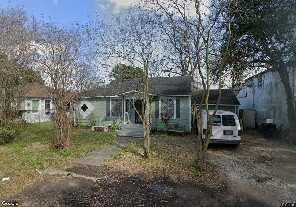 6414 Cochran St, Houston, TX 77022 - photo 1