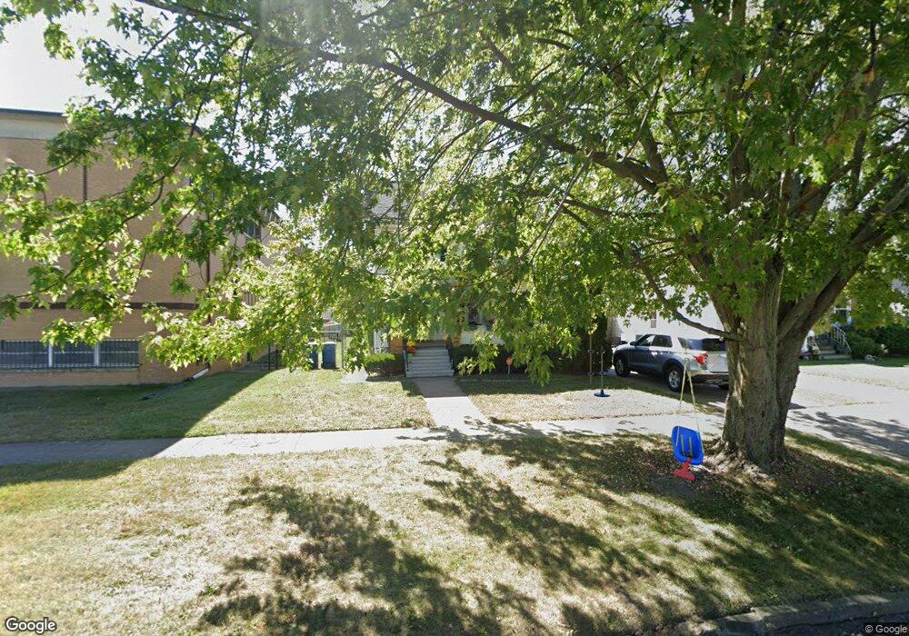 2438 E 30th St, Lorain, OH 44055 - photo 1