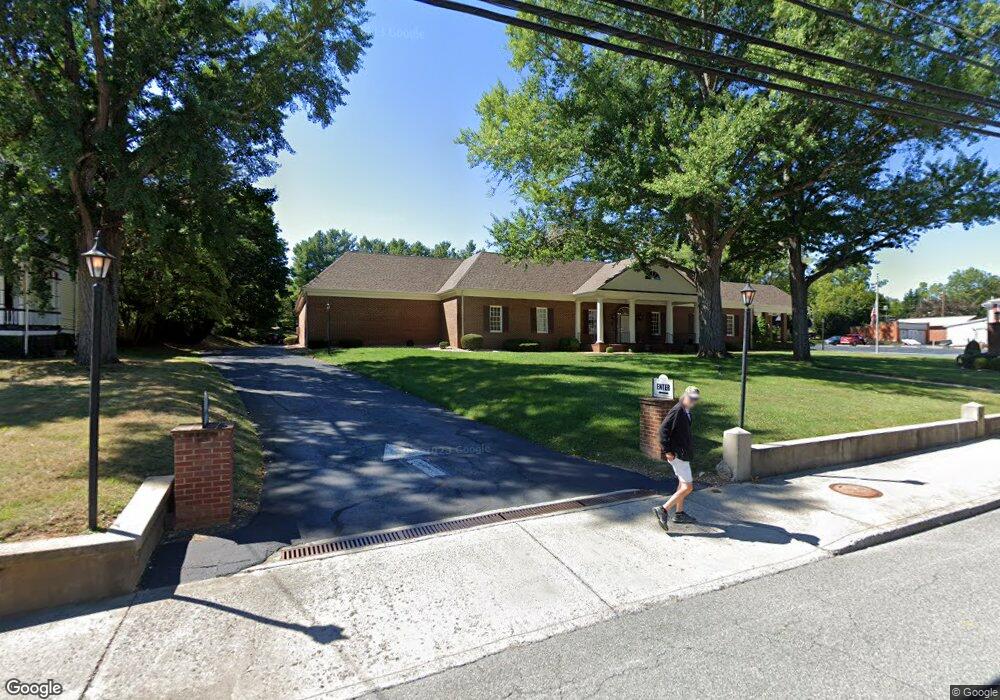 1030 W Beverley St, Staunton, VA 24401 - photo 1