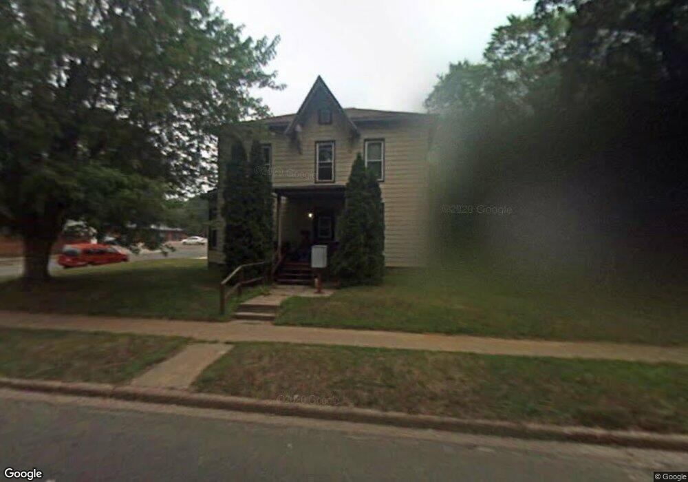 1202 9th St E, Menomonie, WI 54751 - photo 1