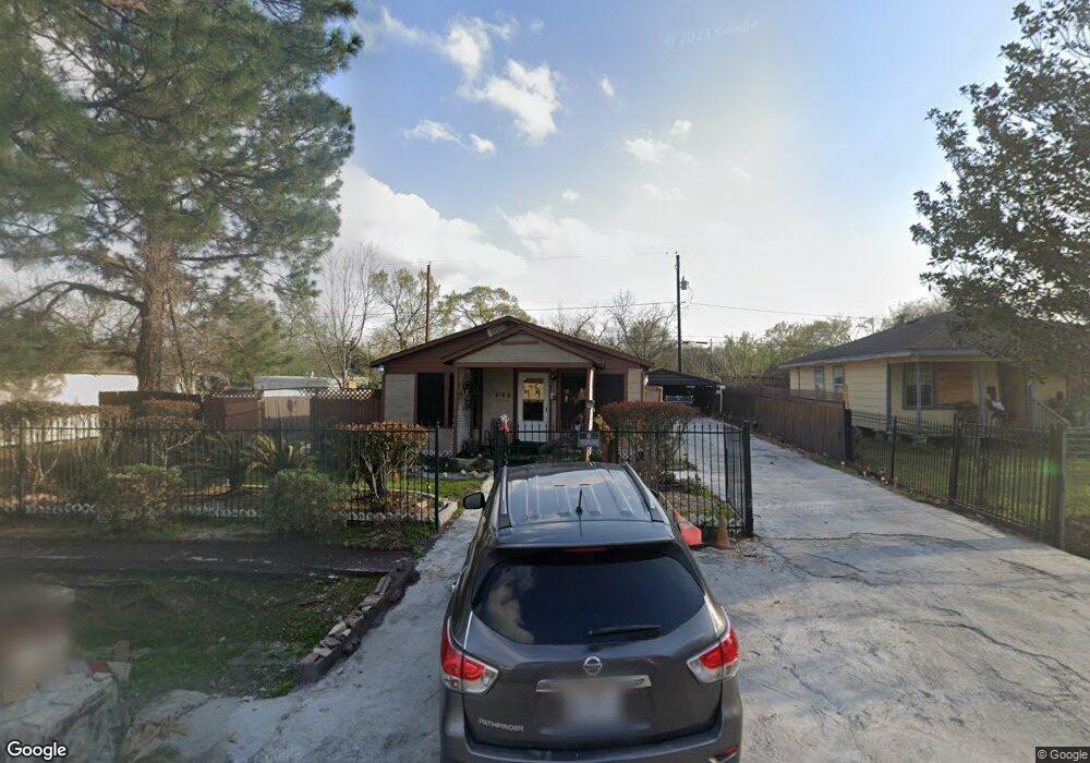 1059 Junell St, Houston, TX 77088 - photo 1