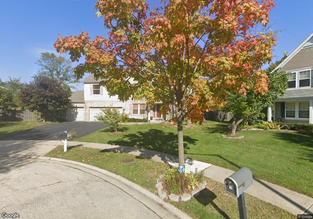 155 S Oakleaf Rd, Algonquin, IL 60102 - photo 1