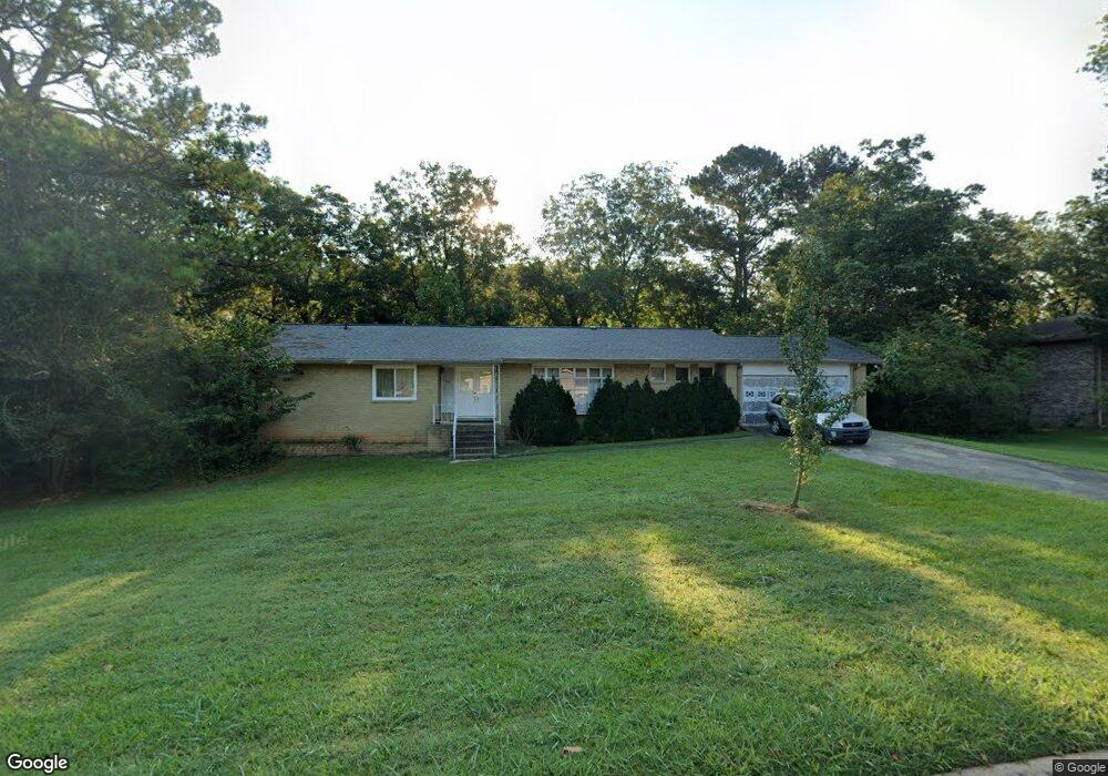 8768 Twin Oaks Dr unit 2, Jonesboro, GA 30236 - photo 1