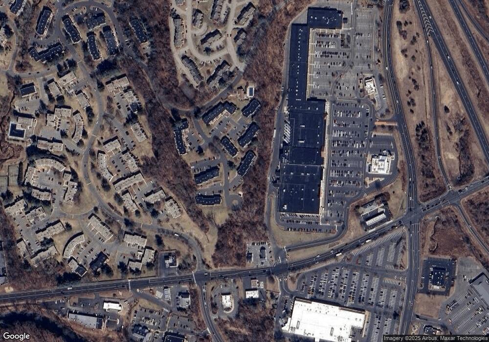 4 Juniper Hill Ct, Cromwell, CT 06416 - photo 1