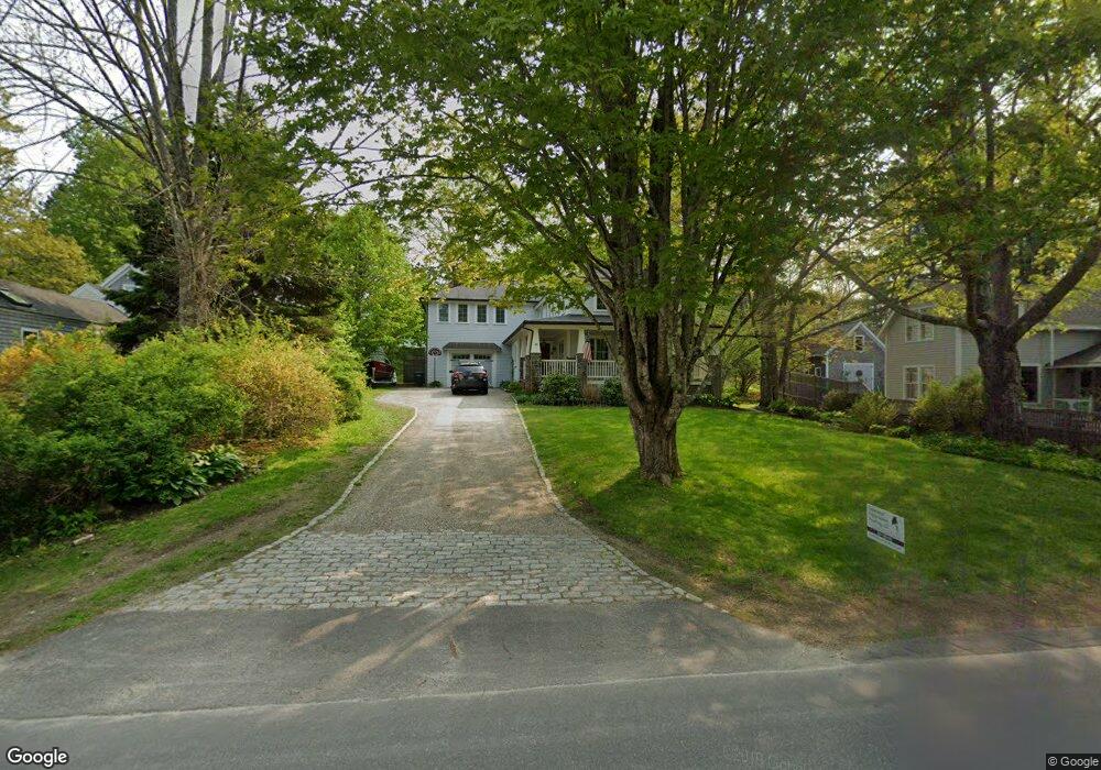 24 Main St S, Freeport, ME 04032 - photo 1