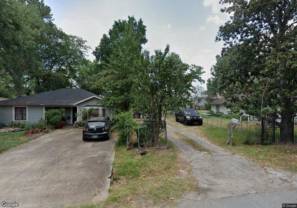 514 Sikes St, Houston, TX 77018 - photo 1