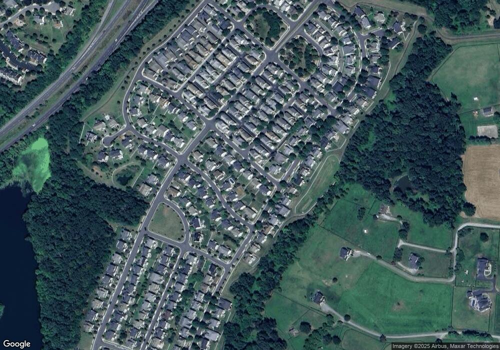 36079 Welland Dr, Round Hill, VA 20141 - photo 1