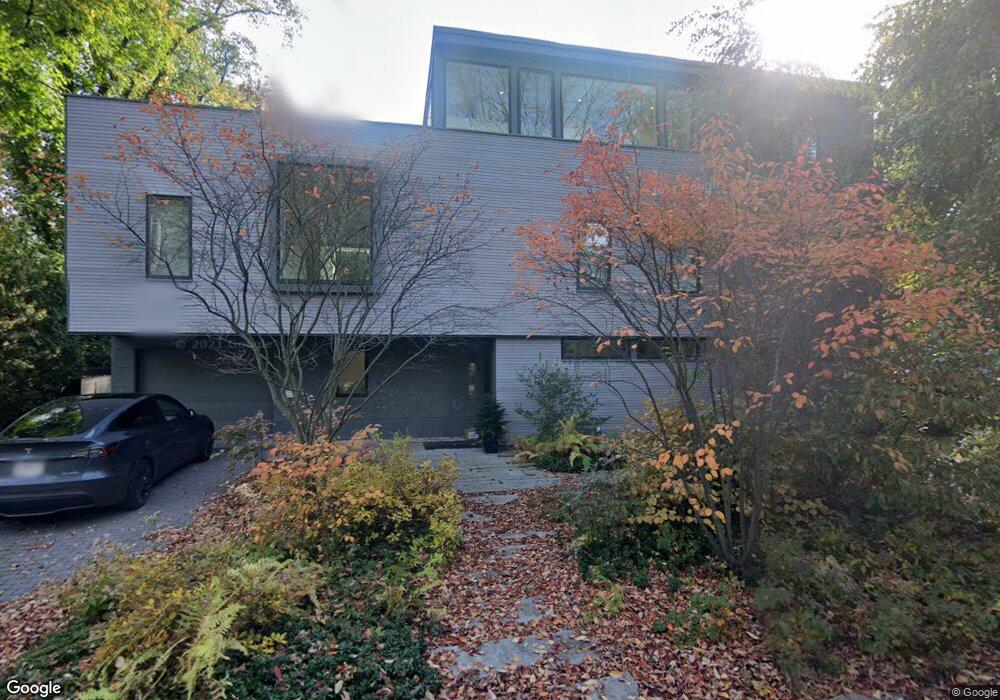 2 Hemlock Rd, Cambridge, MA 02138 - photo 1