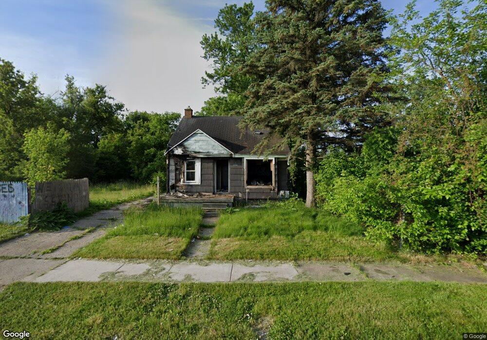 722 E Bundy Ave, Flint, MI 48505 - photo 1