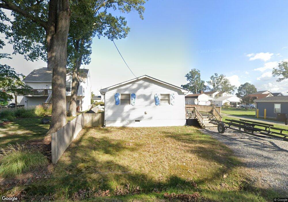 1516 Bancroft Ave, Colonial Beach, VA 22443 - photo 1