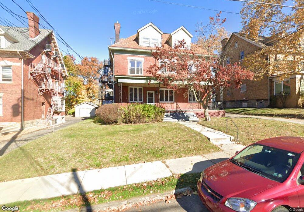 5825 Bartlett St unit 3B, Pittsburgh, PA 15217 - photo 1