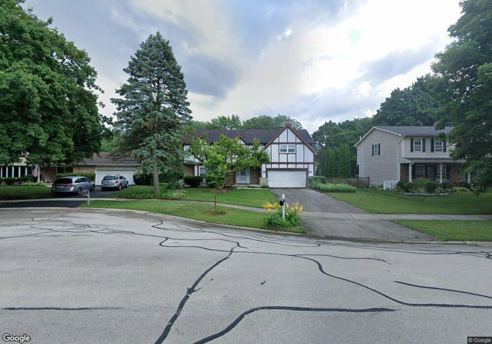 620 Bull Run Ct, Naperville, IL 60540 - photo 1