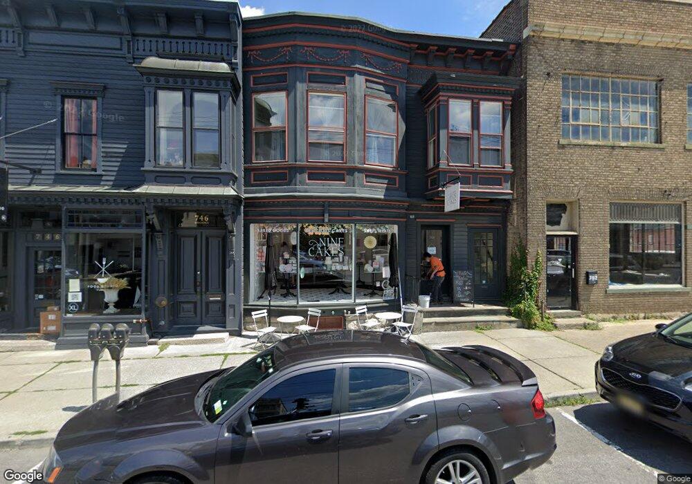 746 - 748 Warren, Hudson, NY 12534 - photo 1