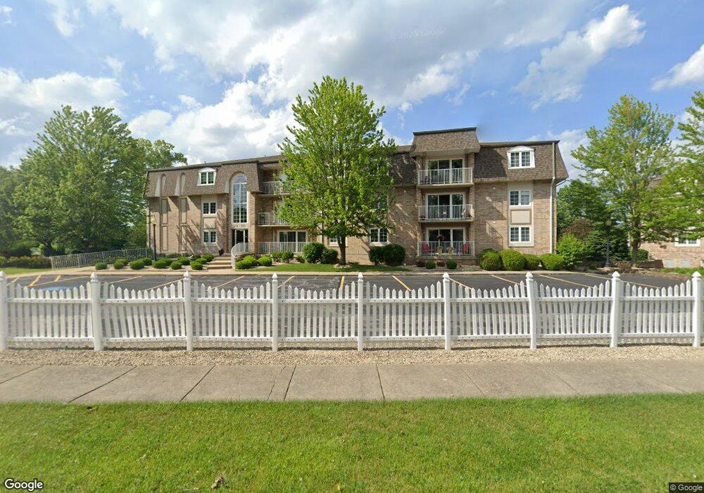 404 Swan Dr unit 1E, Dyer, IN 46311 - photo 1