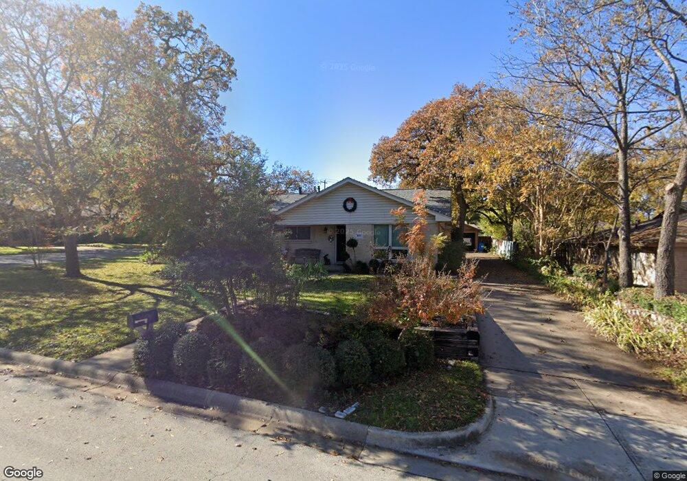 401 Belmont St, Hurst, TX 76053 - photo 1