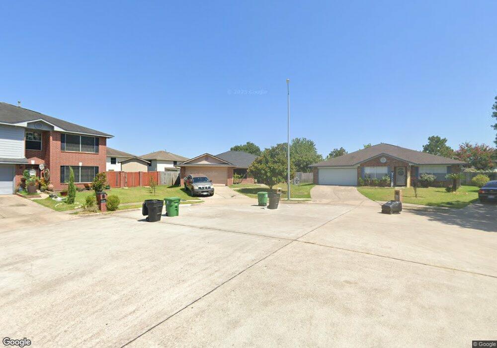11106 Linden Gate Dr, Houston, TX 77075 - photo 1