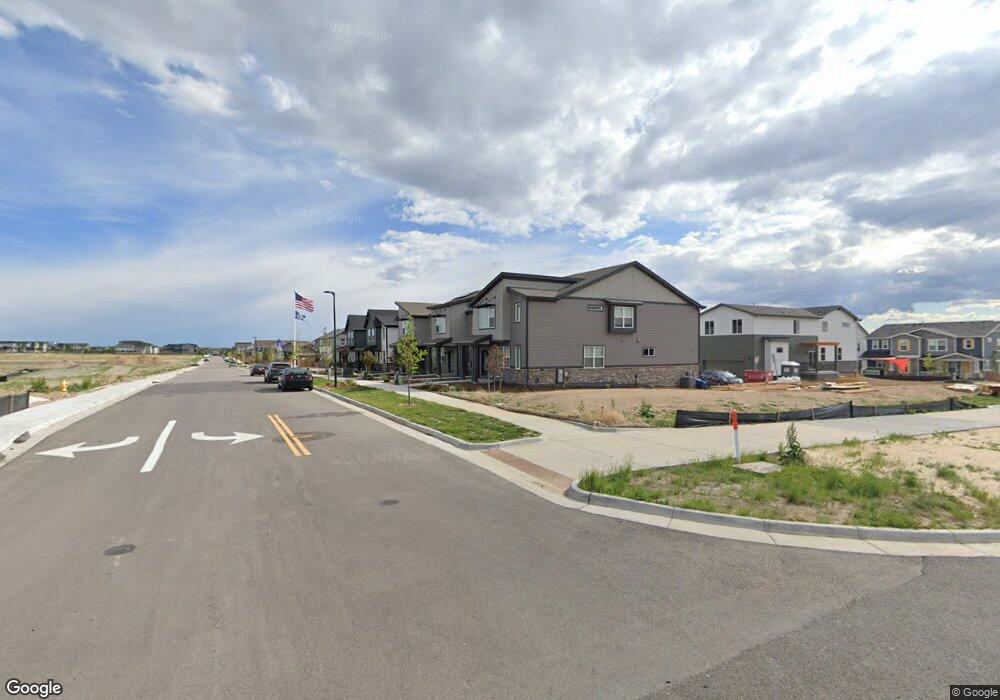 6377 N Netherland Ct, Aurora, CO 80019 - photo 1